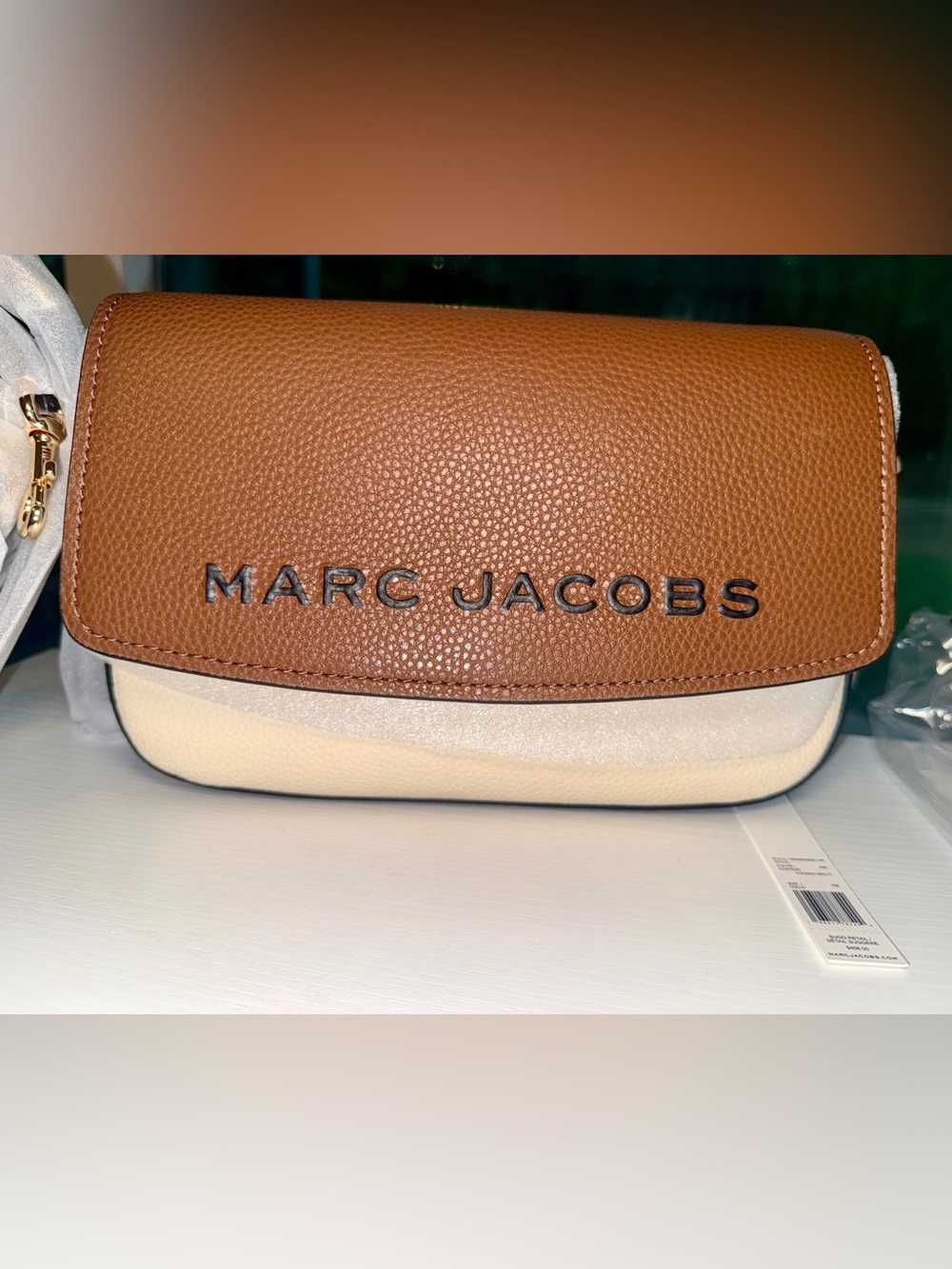 Marc Jacobs Two-Tone Tan and Cream Pebbled Leather Crossbody